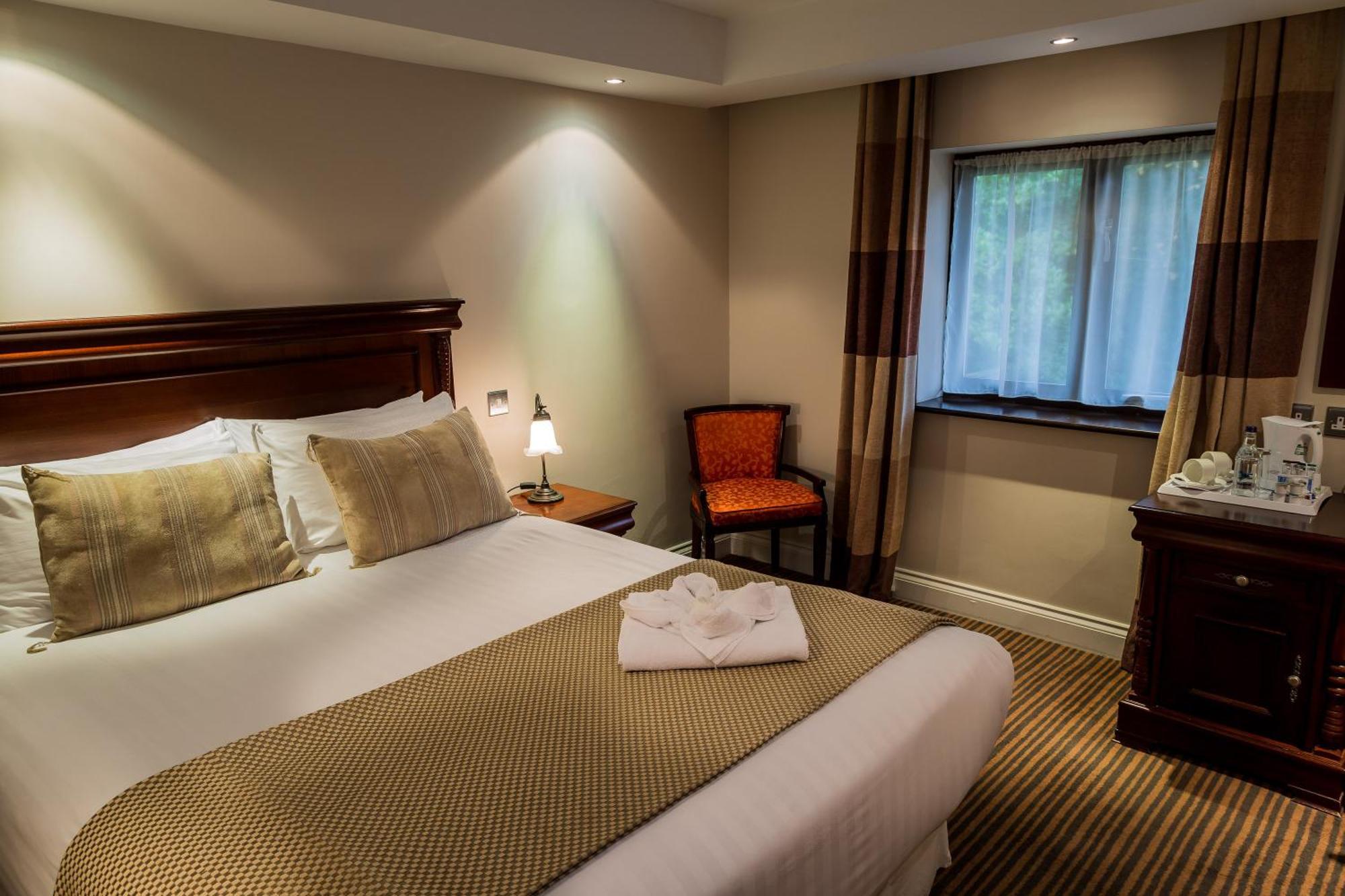 The Casa Hotel, Sure Hotel Collection By Best Western Yateley Buitenkant foto