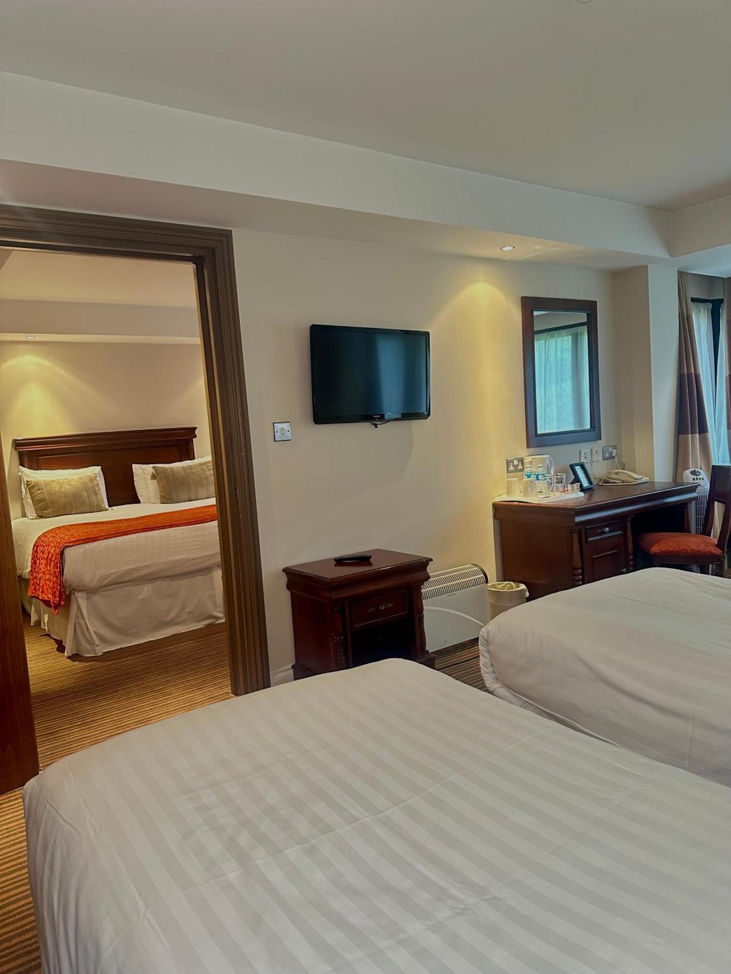 The Casa Hotel, Sure Hotel Collection By Best Western Yateley Buitenkant foto