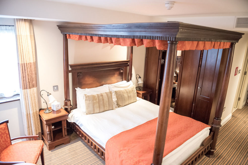 The Casa Hotel, Sure Hotel Collection By Best Western Yateley Buitenkant foto